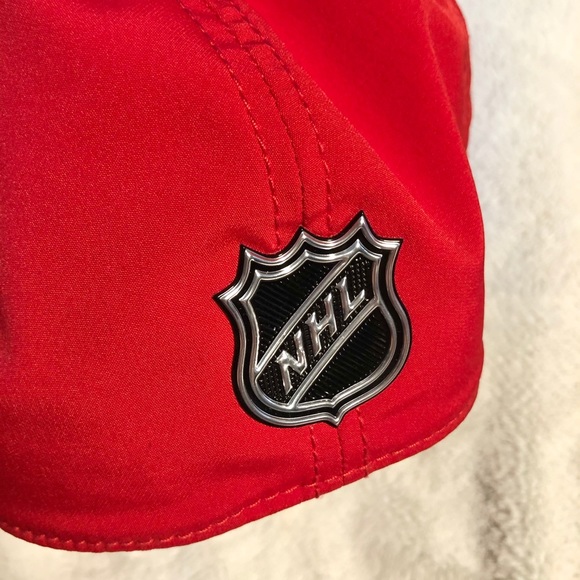 NWT Red Wings Stretch Fit Hat & Stainless Koozie Set - Picture 5 of 6